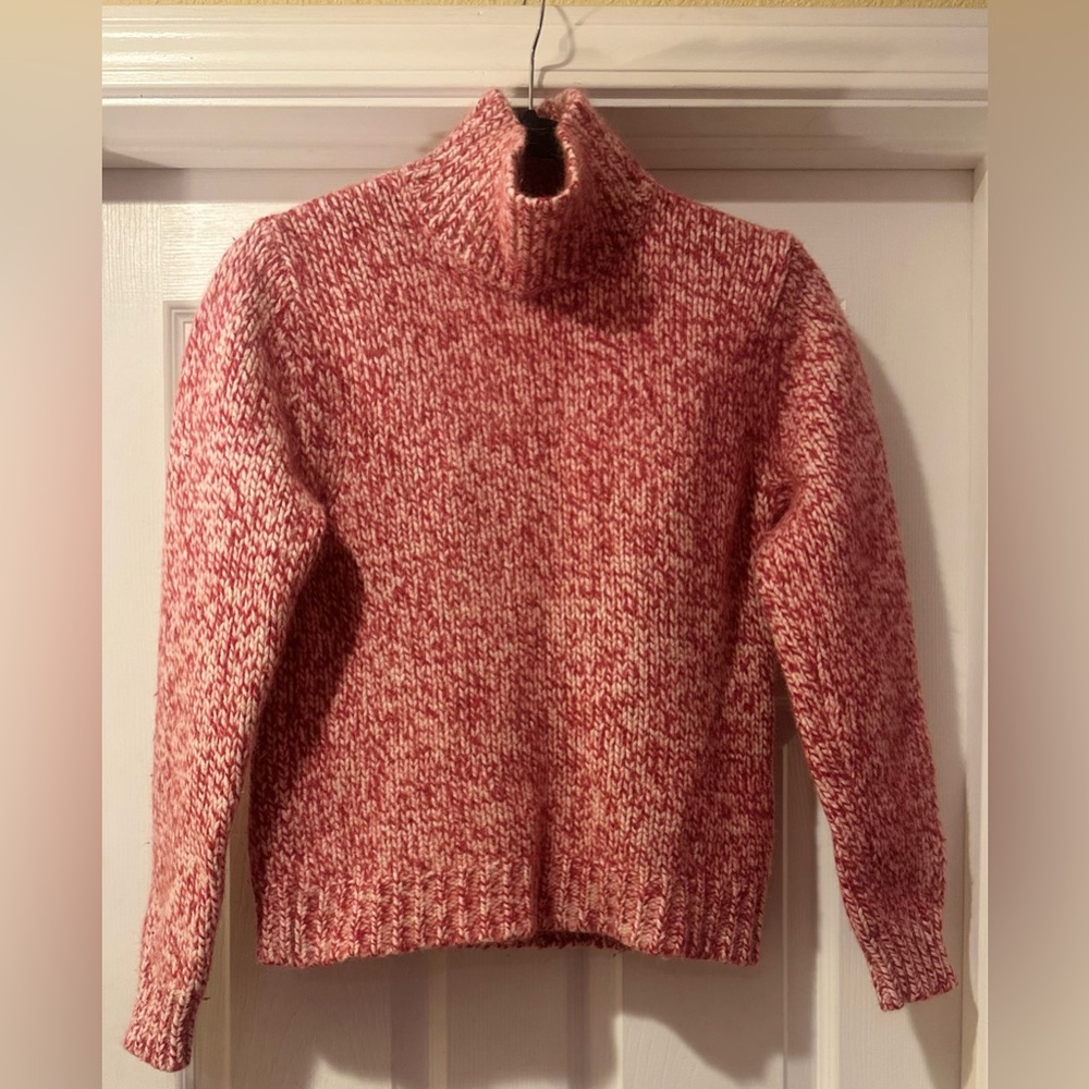 Women’s Eddie Bauer Lamb Wool Angora Nylon Chunky Knit‎ 
Red Cream Sweater Sz M.